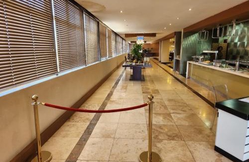 Greater Johannesburg Metropolitan Area Hotel | Palm Continental Hotel