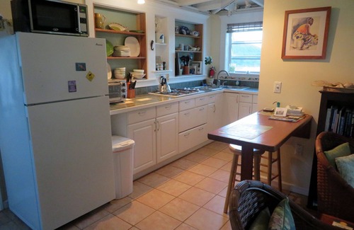 Lower Carolina Cottage | Palm Cottage: Affordable, Great View, Coral Bay Bargain!