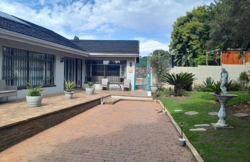 Greater Johannesburg Metropolitan Area House | Palm Estate