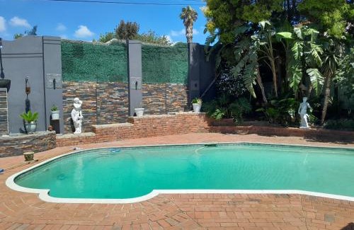 Greater Johannesburg Metropolitan Area House | Palm Estate