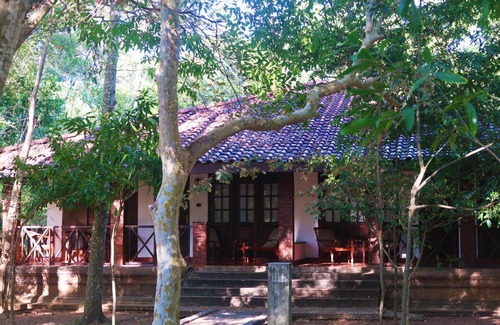 Nuwaragam Palatha Central Hotel | Palm Garden Village Hotel