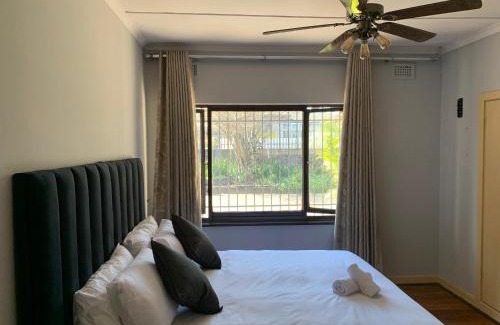 South Durban Hotel | Palm Haven on Sarnia