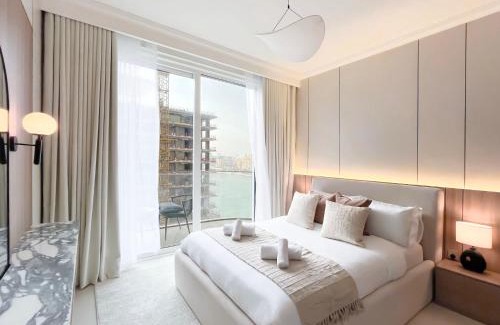 Madinat Zayed Apartment | Palm Jumeirah 1BR - Beach, Pool & Atlantis Views