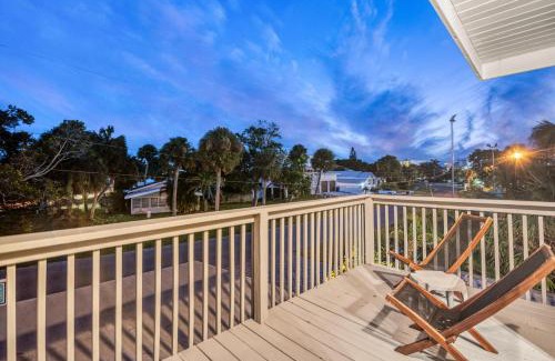 Siesta Key House | Palm Shade Cottage - 606A
