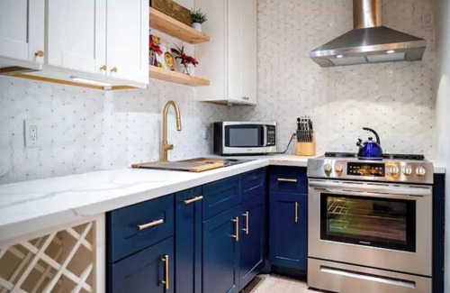Racquet Club West Condo | Palm Springs BLUE DESERT Condo!