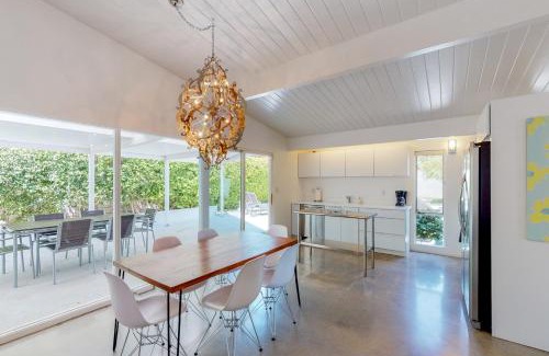 Racquet Club Estates House | Palm Springs Midcentury Alexander Permit# 762