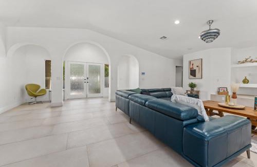 Racquet Club West House | Palm Springs Paradise Escape 3BR Pool & Spa