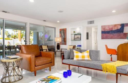 Tahquitz River Estates Villa | Palm Springs Trousdale by ACME House Company