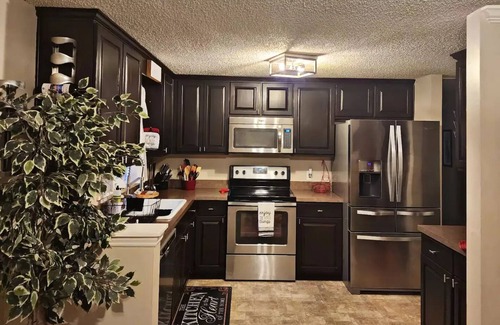 Charlotte House | Palm Tree Oasis