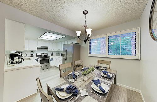 Palm Springs Apartment | Palm Tree Retreat Unit 128 Permit# 4330