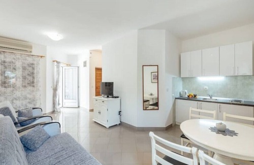 Herceg Novi Apartment | Palma Apartment 3 Deluxe mit Seitlichen Meerblick