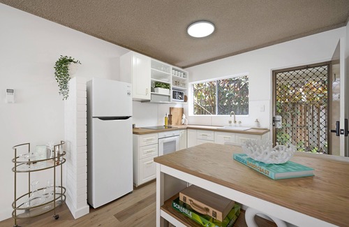 Miami Apartment | PALMA - Couples Beach Getaway, 2 minutes to the beach!