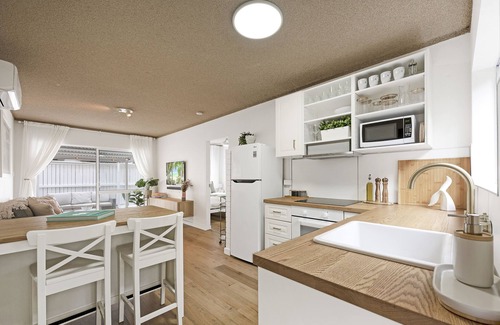 Miami Apartment | PALMA - Couples Beach Getaway, 2 minutes to the beach!