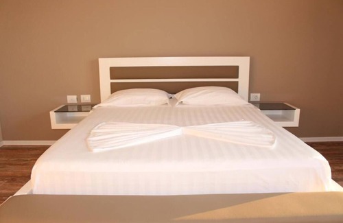 Orikum Hotel | Palmanova Beach Mardok