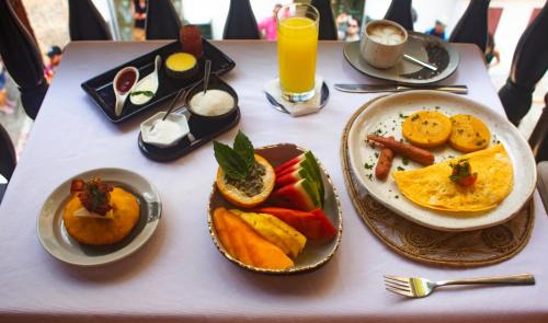 Cartagena Walled City Hotel | Palmas de Alba Hotel Boutique