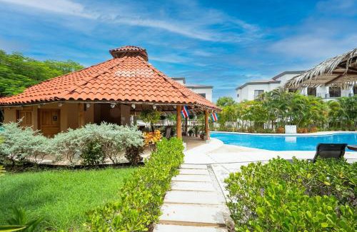 Tamarindo Apartment | Palmas de Tamarindo 24B