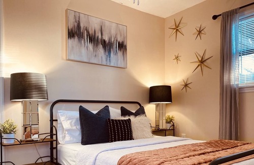 East Brainerd Cottage | Palmera-𝚇𝚇𝙸𝚅𝒦 Cottage Apartment|5 Min-Hamilton Place|Private Entrance