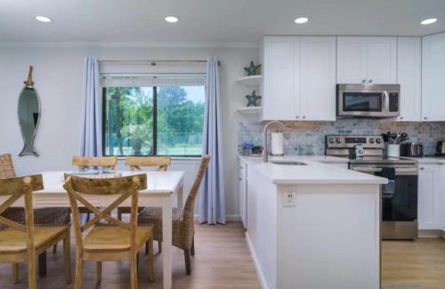 Folly Field Villa | Palmetto Beach Hideaway - HHBT Resort TVE4 villa