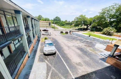 Orangeburg Hotel | Palmetto Inn & Suites by OYO Orangeburg