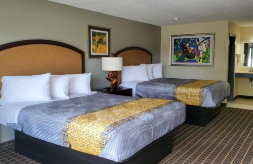 Orangeburg Hotel | Palmetto Inn & Suites by OYO Orangeburg