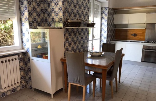 Lungomare di Sabaudia Villa | Palmetto Point on the beach - villa for 10 guests with 25x8 mt pool.