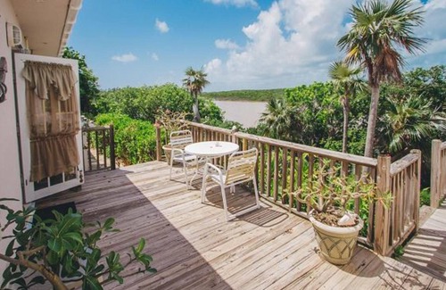 North Palmetto Point House | Palmetto Sunrise by Eleuthera Vacation Rentals