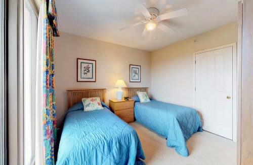 Litchfield by the Sea Apartment | Palmetto Sunrise