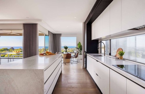 Dromana House | Palmira Retreat | Pool, Spa & Views