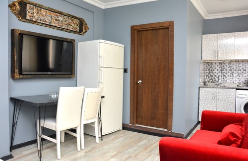 Bakırkoy Hotel | Palmiye Suit