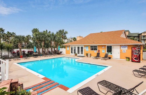 Galveston Condo | Palms at Cove View 1303 - Relaxing Palms