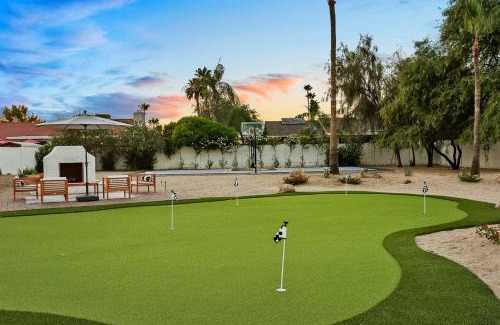 Village Estates House | Palms Away