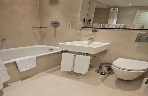 Emerson Park Apartment | Palms Hotel & Retreat By Palette|Sta Double