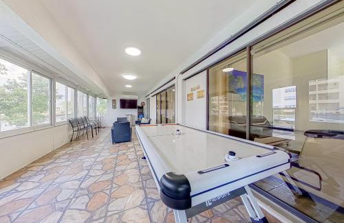 Caloosahatchee House | Palms on the Canal
