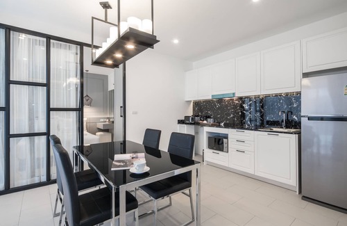 Cherngtalay Apartment | Palmyrah Surin Beach Residence