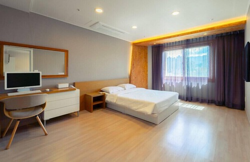 Sokcho Hotel | Pampas Resort