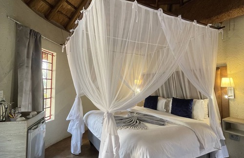 Marloth Park Cabin | Pan African Safari Lodge