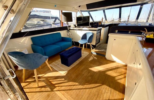 Castellammare Vucciria Boat Rental | Panaby Houseboat