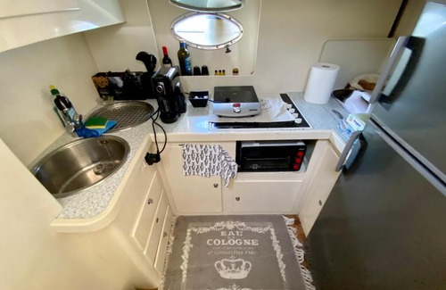 Castellammare Vucciria Boat Rental | Panaby Houseboat