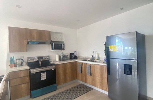 San Salvador Condo | Panamericana: Cozy 3-bedroom Condo with 4 ACs one in each room. WIFI included.