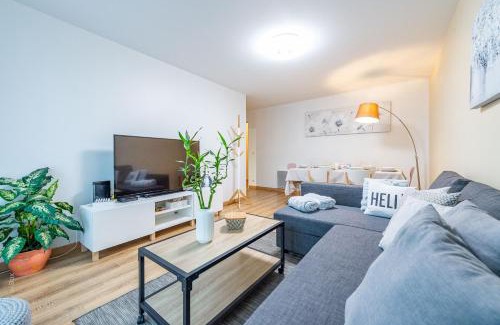 Bailly-Romainvilliers Apartment | Panda Suite - Fairytale Factory