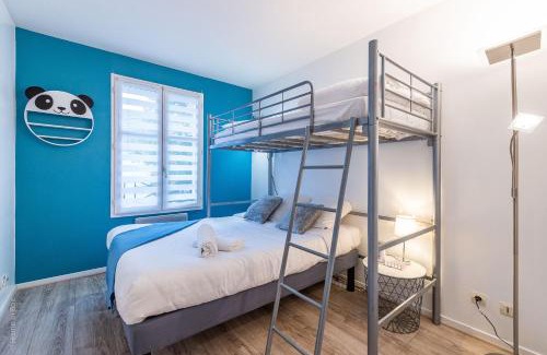 Bailly-Romainvilliers Apartment | Panda Suite - Fairytale Factory