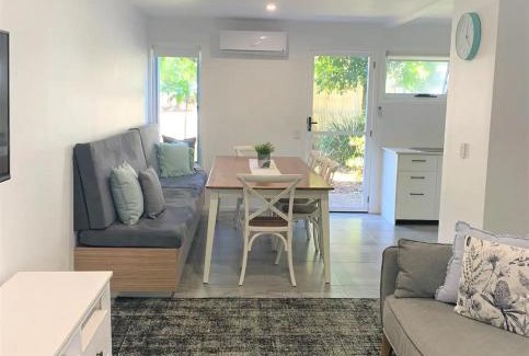 Casuarina House | Pandanus Pocket 3BR Beachside Condo by uHoliday