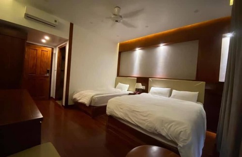 Binh Thuy Hotel | Pandora Hotel CT by Bay Luxury