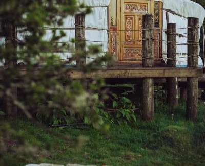 Dolgellau Other | Pandy Farm Yurt - Panoramic mountain views within Snowdonia's National Park - 4x4 highly recommended