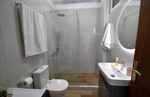 Volos City Centre Apartment | PanMaria Sea View Garden Flat