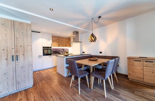 Santa Cristina Val Gardena Apartment | Panoramic holiday farm with spa Perteut 149B