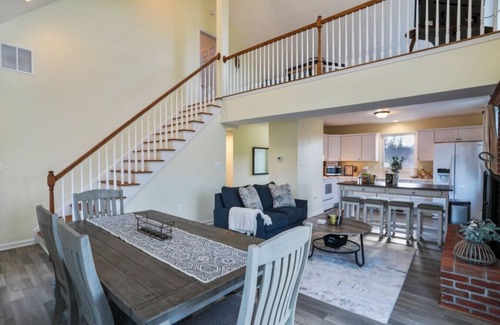Sperryville House | Pano Views! Old Hollow Estate Horse Farm