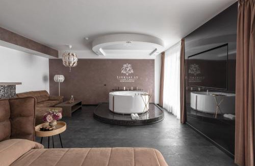 Klaipeda Apartment | Panorama-27 Jacuzzi Apartment by LIUKSAI