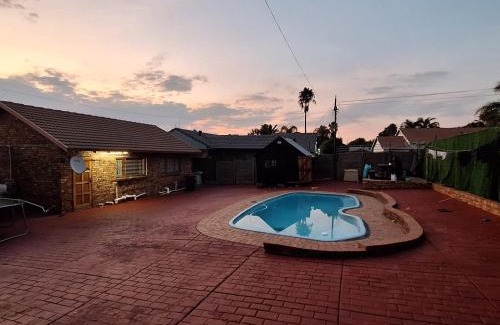 Rooihuiskraal House | Panorama Guest stay