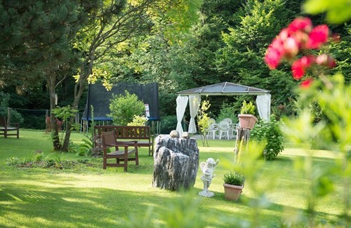 Tiefgraben Apartment | Panorama room with conservatory - Pension Irlingerhof *